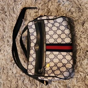 Gucci handbag